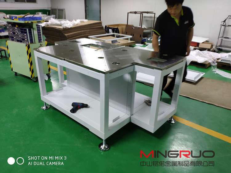 钣金加工不锈钢的有关实用知识_吉林博文特色餐饮文化有限公司
